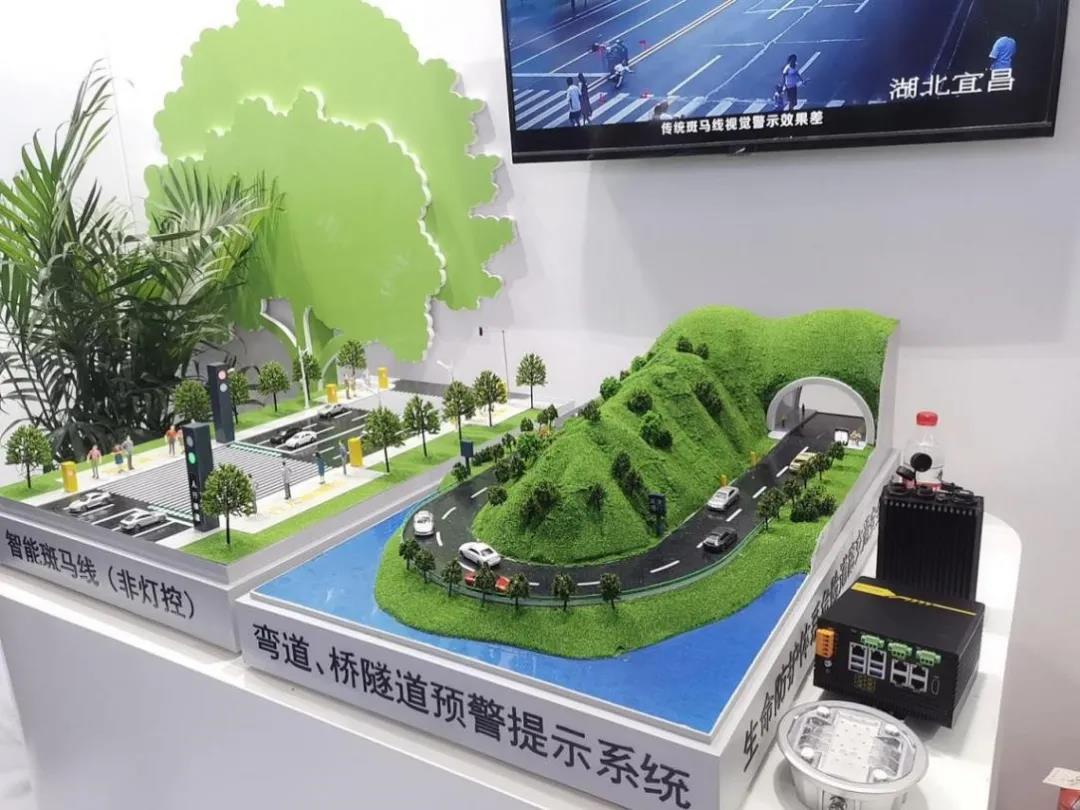 Z6�������й��ٷ���վ