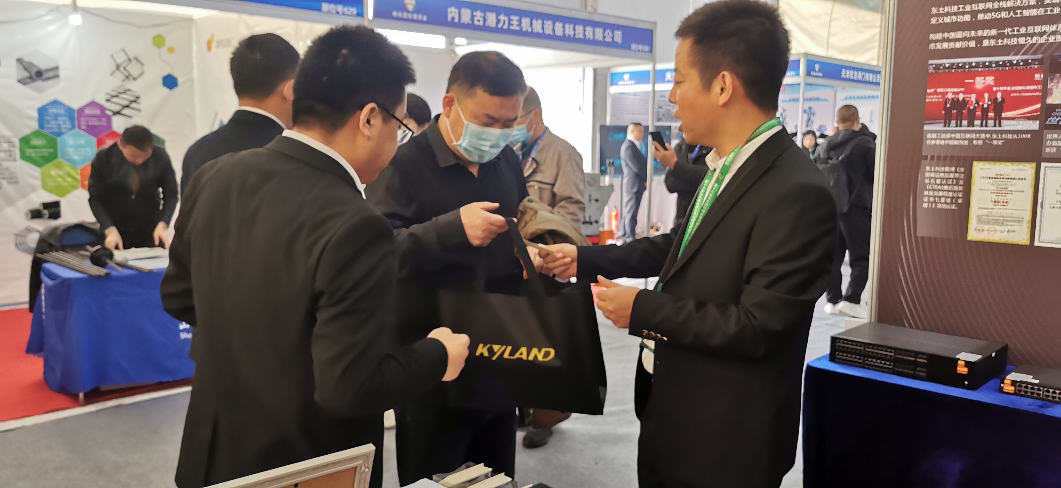 Z6�������й��ٷ���վ